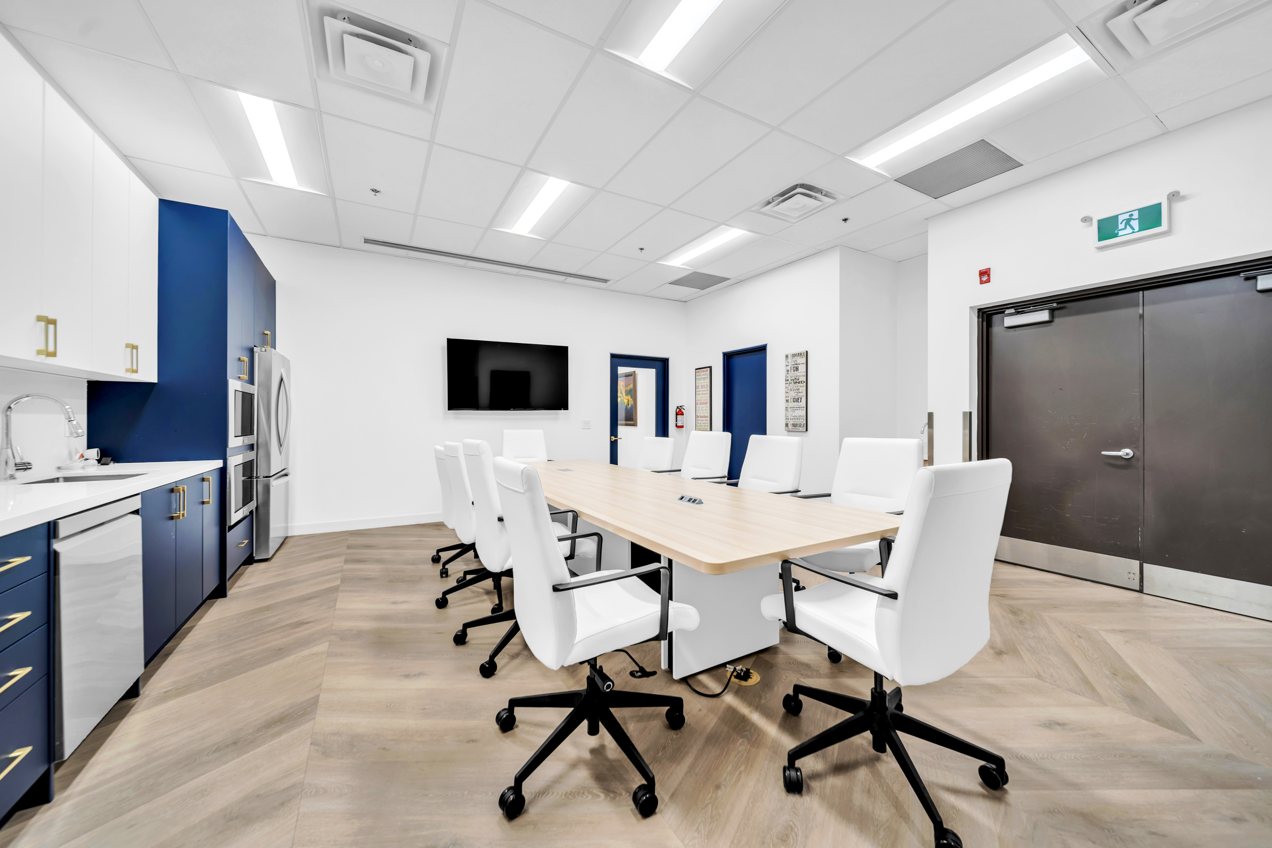 7125 Mississauga Rd clinic build