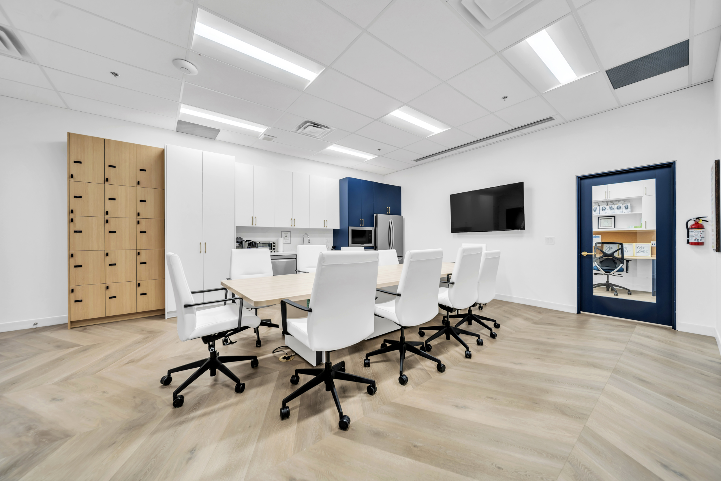 7125 Mississauga Rd clinic build