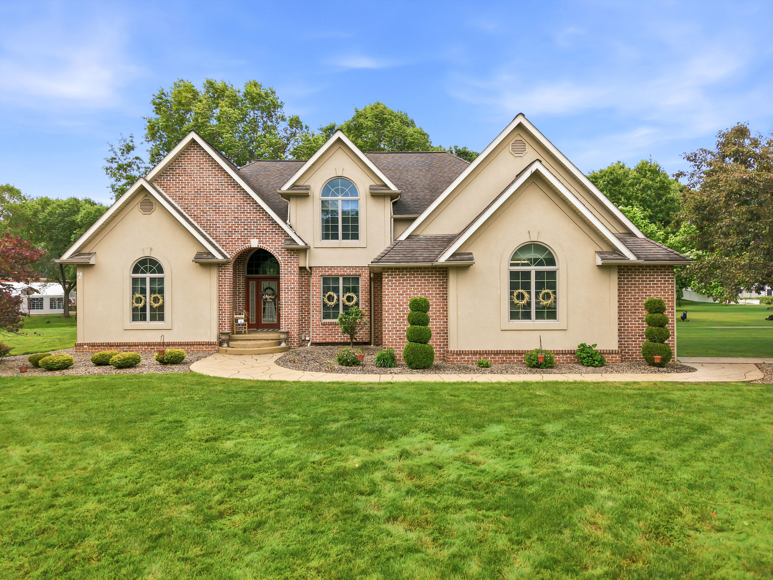 982 Lexington Dr, Hermitage, PA 16148, USA