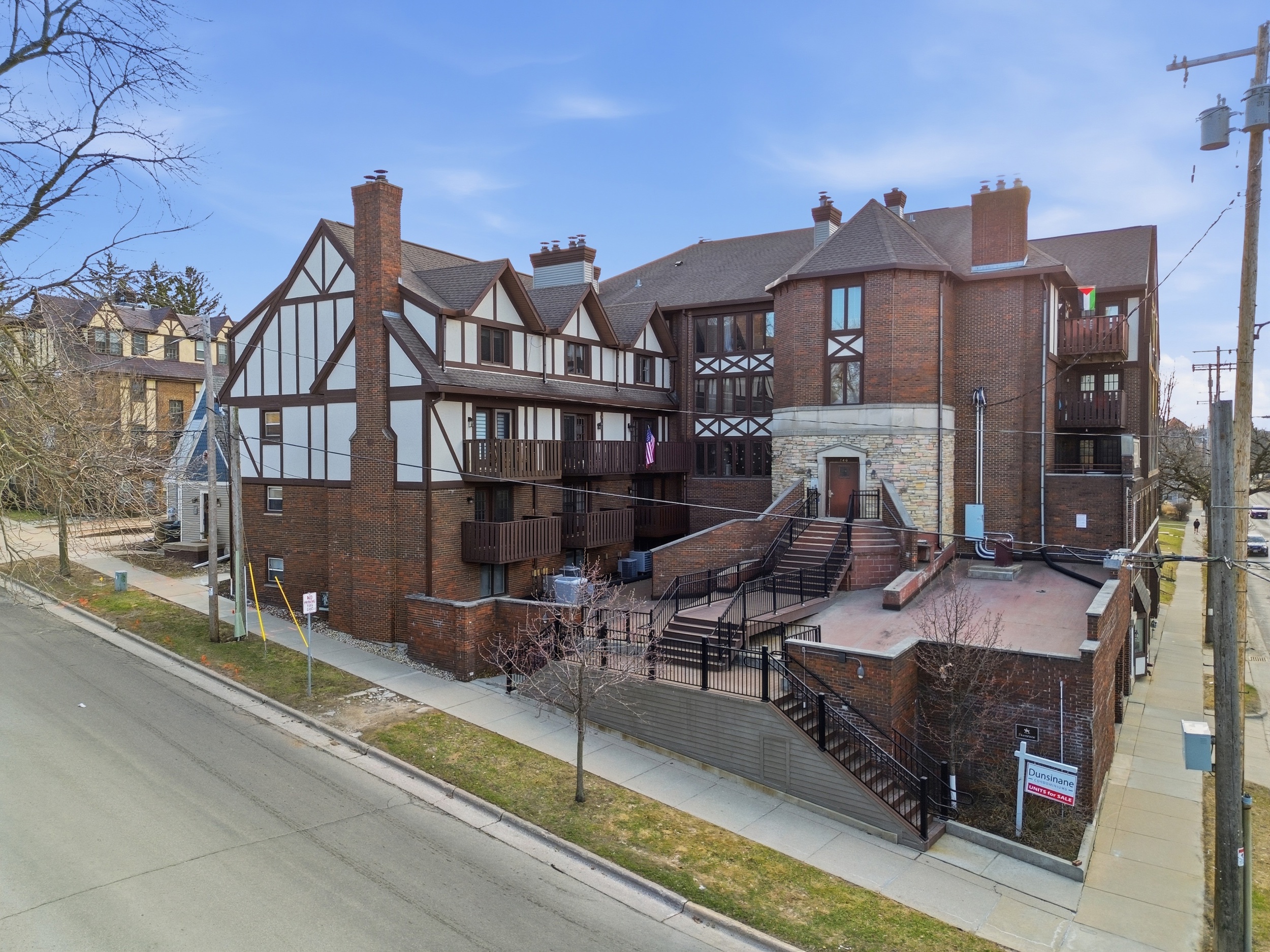 340 N Allen St, Madison, WI 53726, USA
