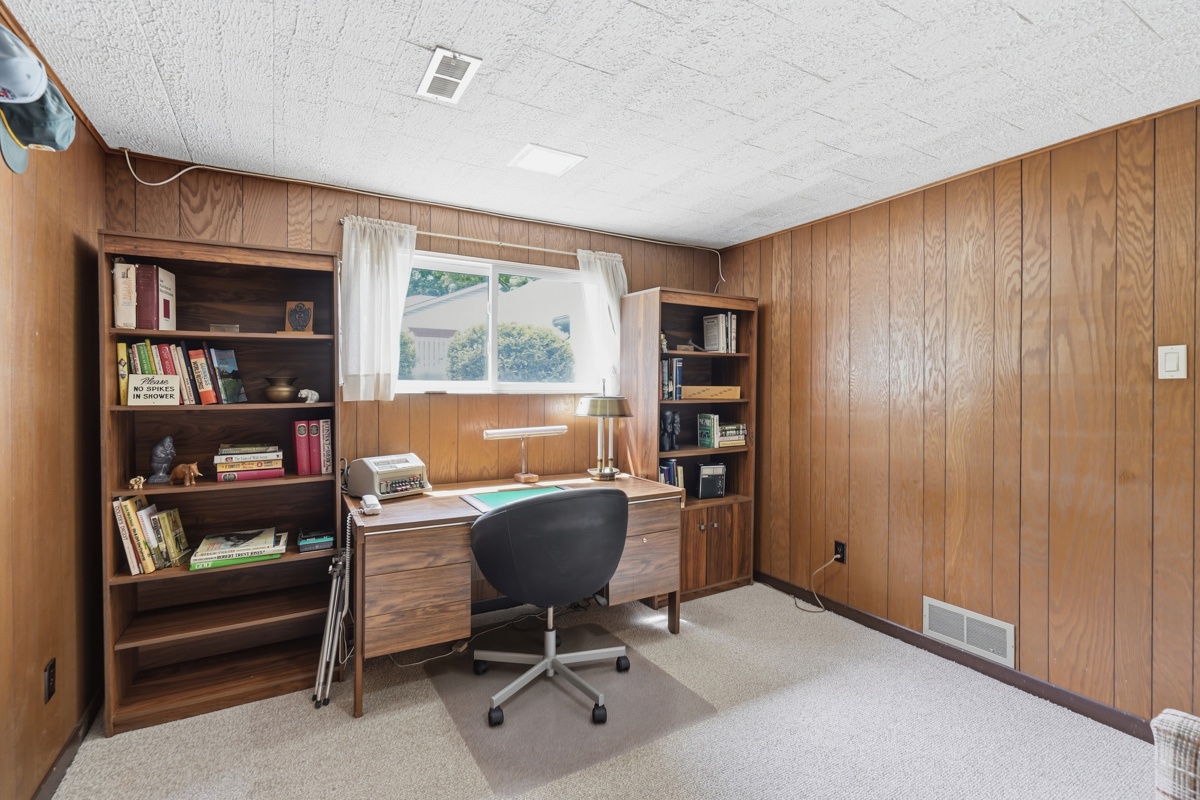 Maxwell Crescent — Interior