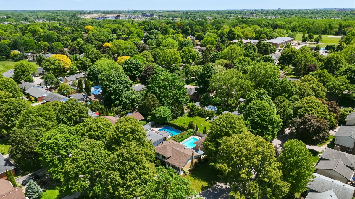 Maxwell Crescent — Backyard Pool