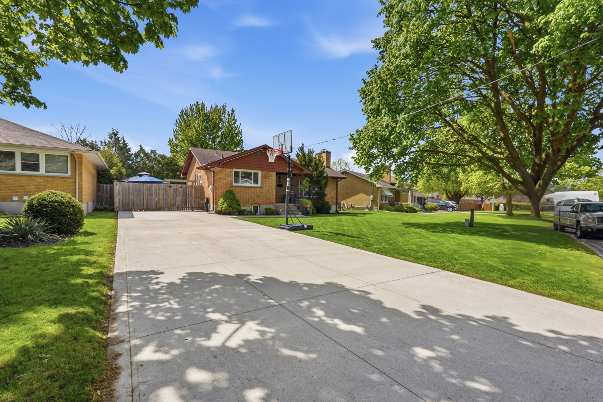 Exterior view — East London bungalow driveway and curb appeal