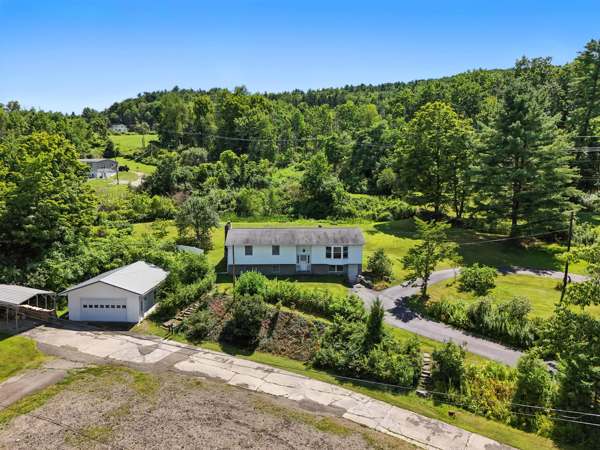 41 Crystal Ln, Towanda, PA 18848, USA