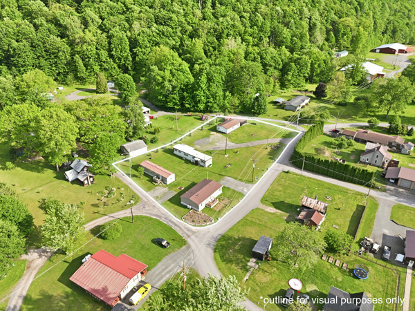 318 Holly St, Roaring Branch, PA 17765, USA