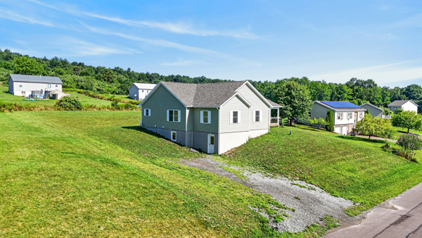 135 Walnut Rdg Dr, Mehoopany, PA 18629, USA