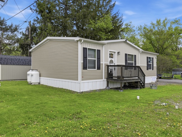 45 Tree Line Ln, Avis, PA 17721, USA