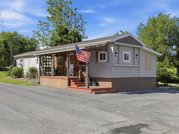 5 Willow St, Freeburg, PA 17827, USA