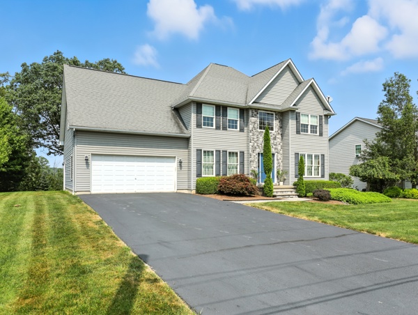 10 Roosevelt St, Dallas, PA 18612, USA
