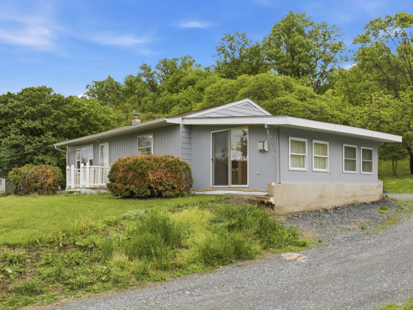 5124 PA-147, Dalmatia, PA 17017, USA