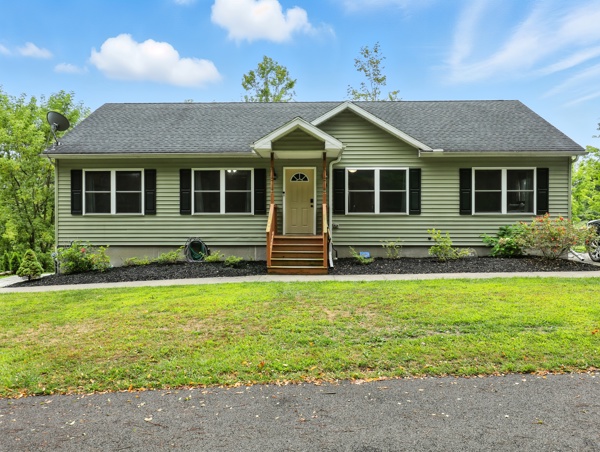 18 Lyman Ave, Waverly, NY 14892, USA