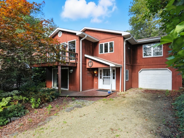 95 Mokoma Ave, Laporte, PA 18626, USA