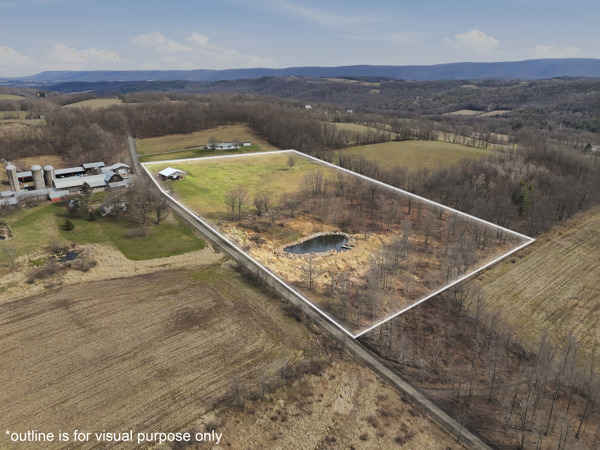 7.95 Acres Saxton Hill Rd