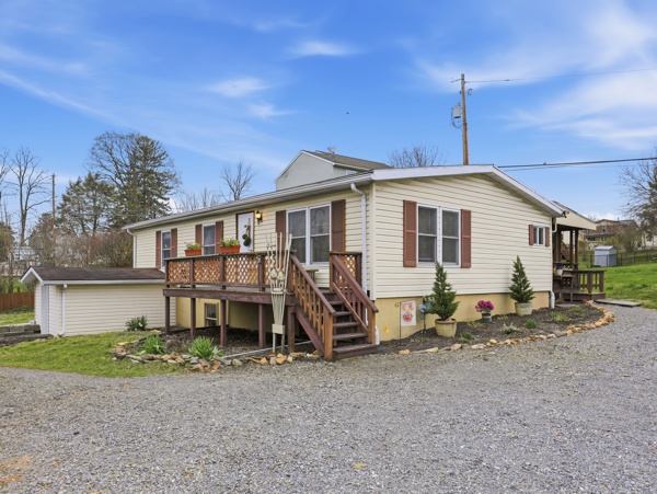 110 Susquehanna Trail, Northumberland, PA 17857, USA