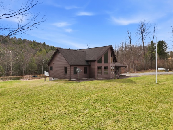 1306 Uhdey Rd, Towanda, PA 18848, USA