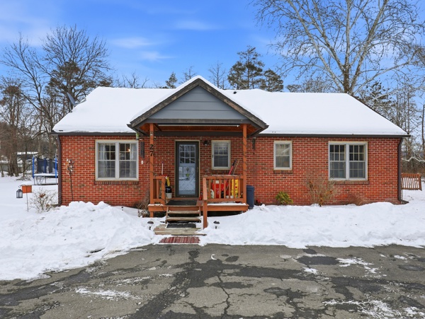 27 E Tioga St, Spencer, NY 14883, USA