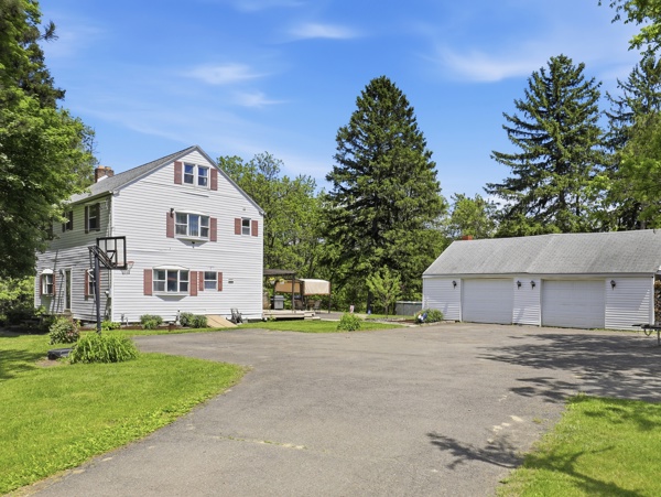 34 Goodrich Rd, Owego, NY 13827, USA