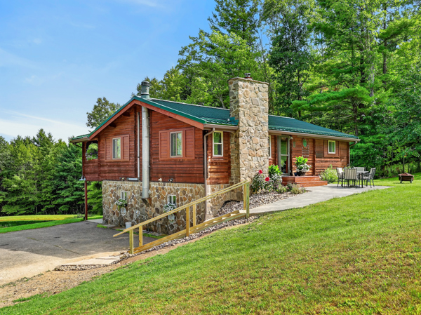 602 Kase Ln, Athens, PA 18810, USA