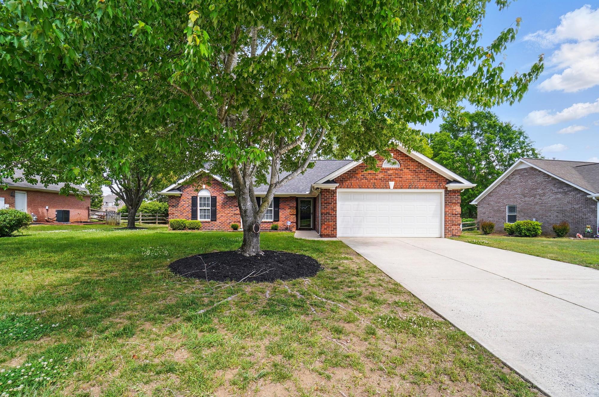 8309 Emily Dr, Harrisburg, NC 28075, USA