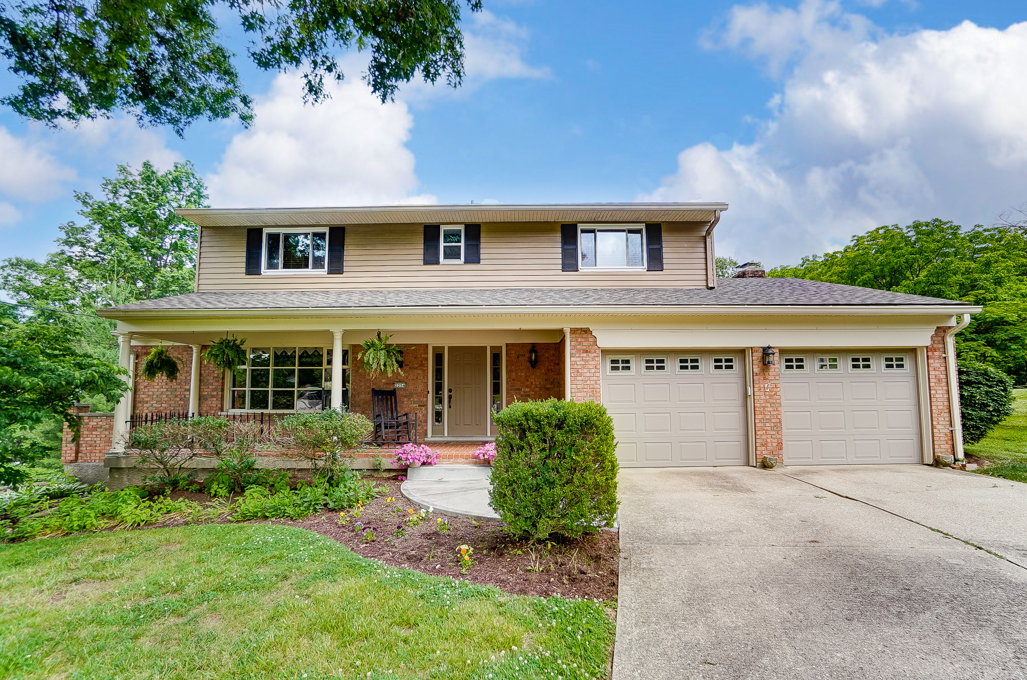 2254 Beechcreek Ln, Cincinnati, OH 45233, USA