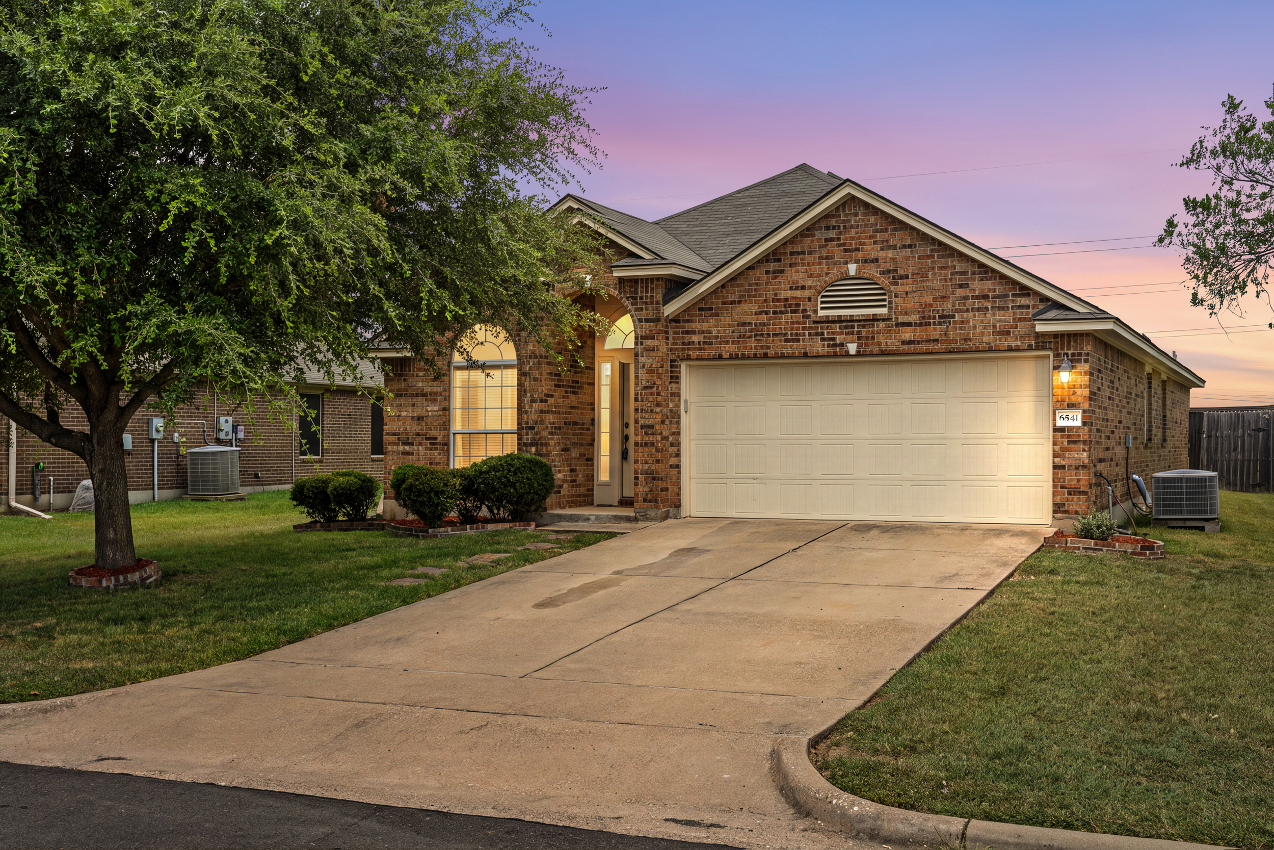 6541 Serena Ln, Waco, TX