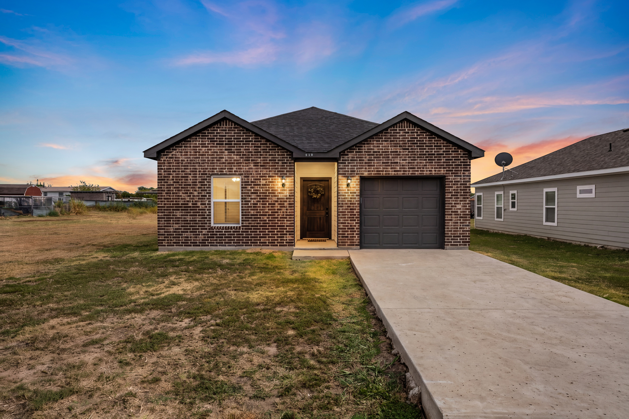 510 Don Dr S, Itasca, TX