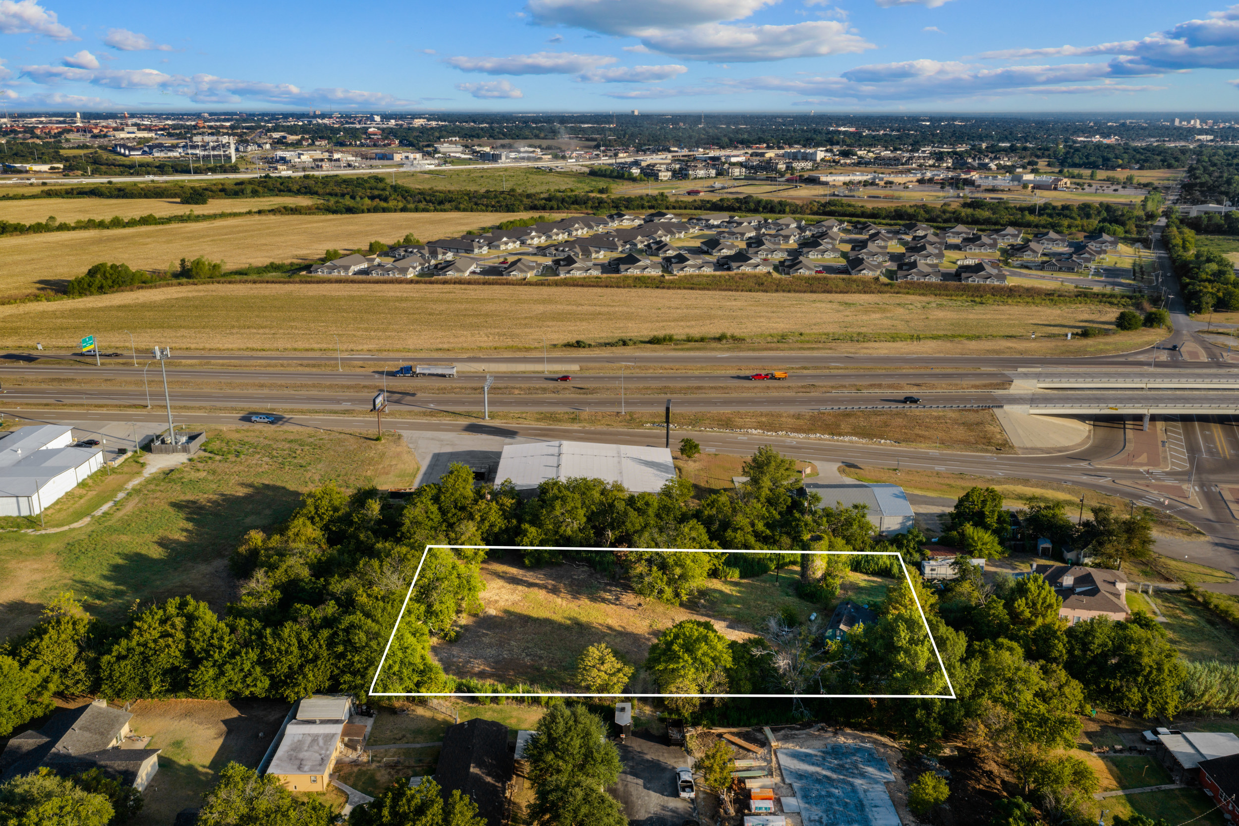 1108 N Old Robinson Rd, Robinson, TX