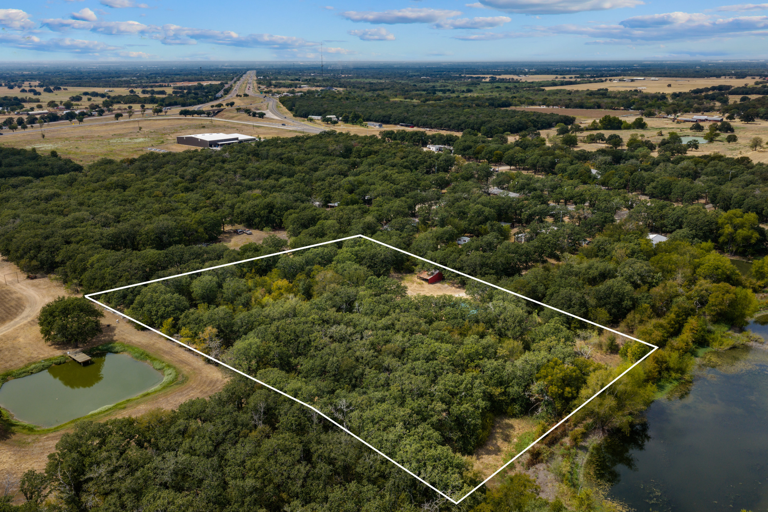 172 M Burton St, Riesel, TX