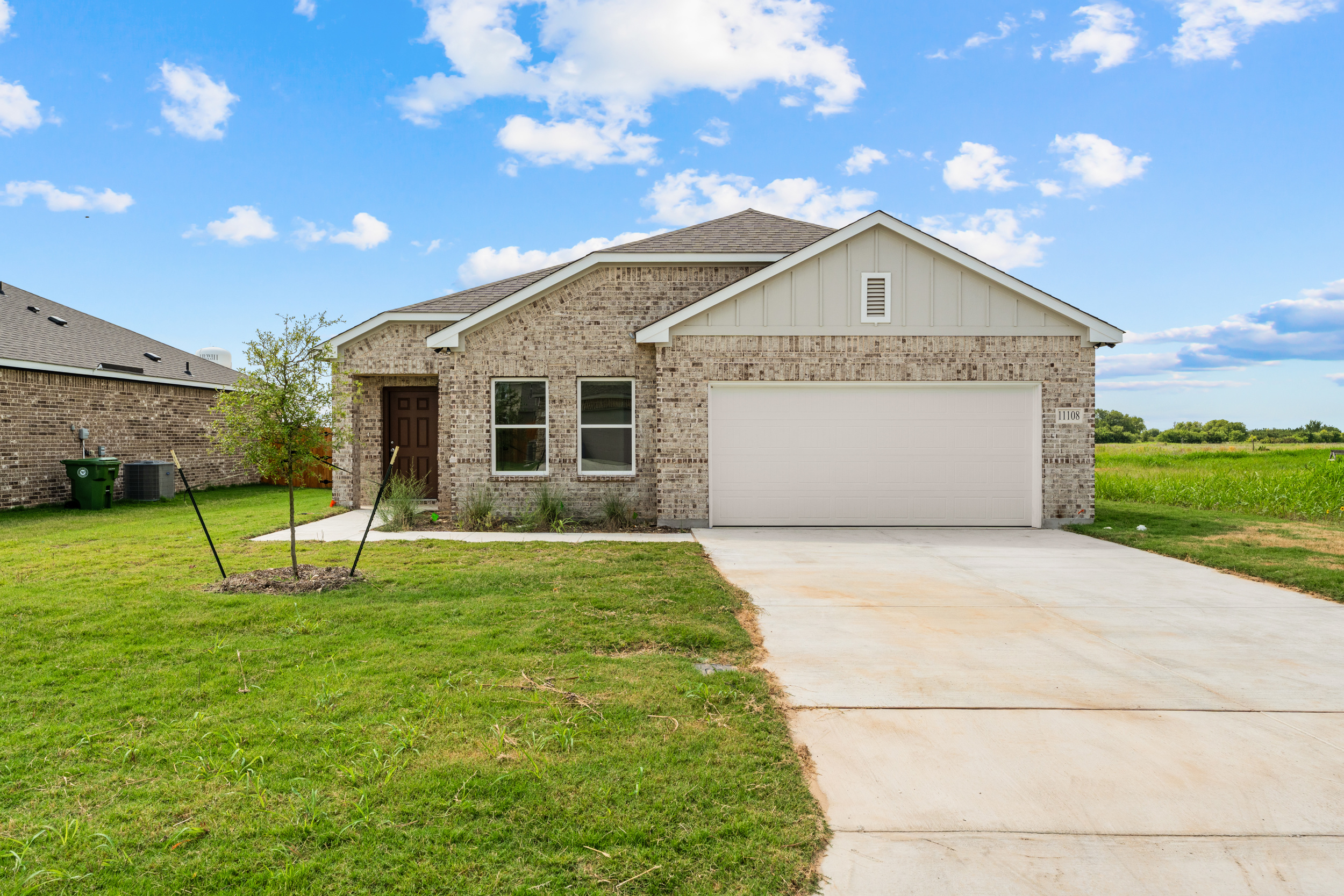 11108 Undae Ct, Lorena, TX