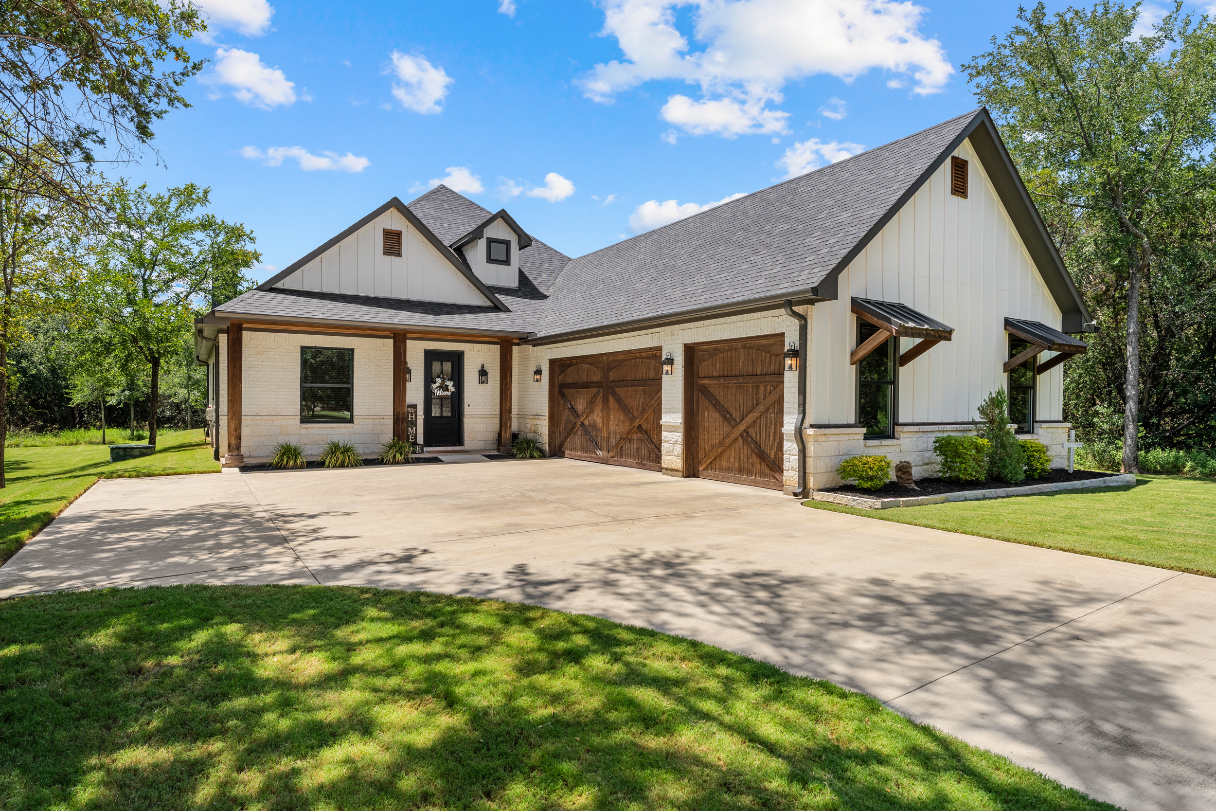 24139 Wood Hollow Dr, Whitney, TX