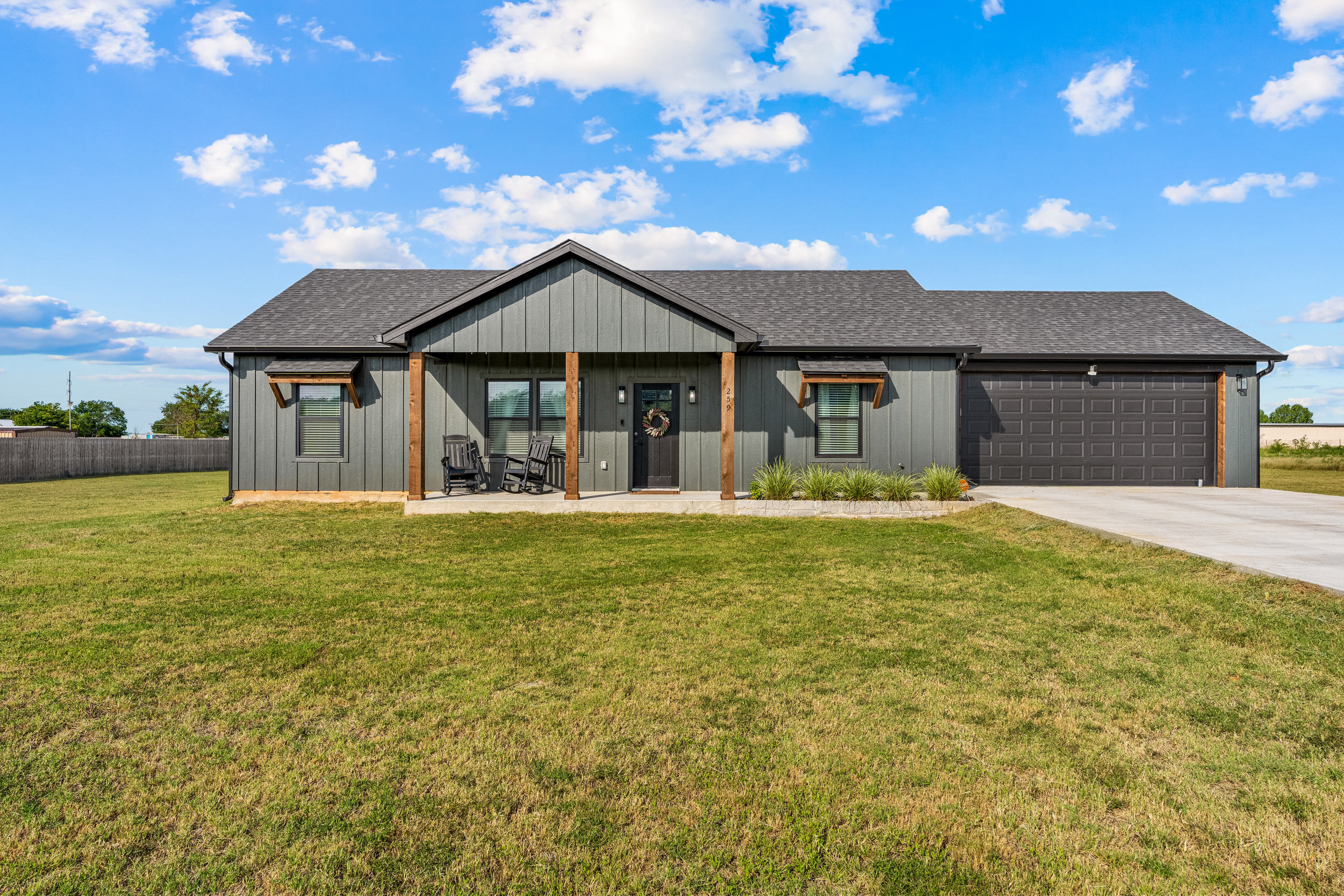 259 Stillmeadow Wy, Whitney, TX